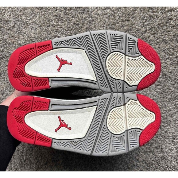 Nike Air Jordan 4 Retro Bred Size 4 Youth (Size 5.5 Women's) - Picture 5 of 7
